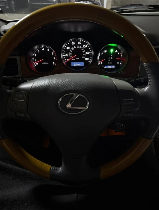 2006 Lexus ES 4th Gen - Image 10 of 10