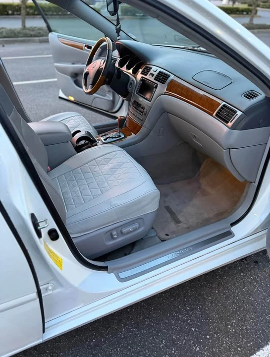 2006 Lexus ES 4th Gen - Image 7 of 10