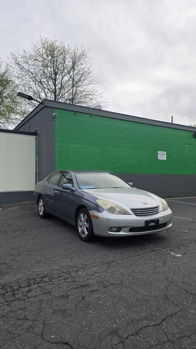 2006 Lexus ES 4th Gen - Image 2 of 18