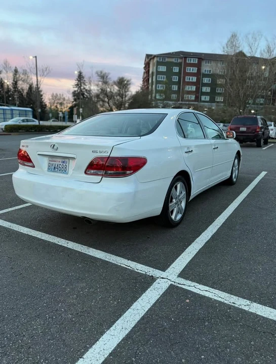 2006 Lexus ES 4th Gen - Image 2 of 10