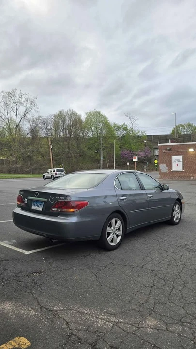 2006 Lexus ES 4th Gen - Image 4 of 18