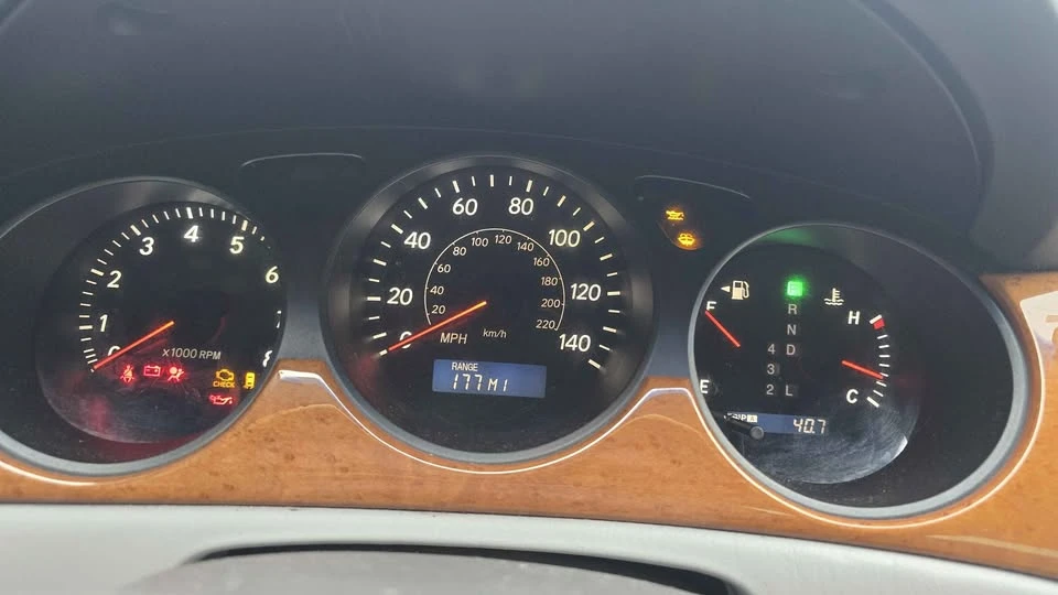 2006 Lexus ES 4th Gen - Image 16 of 18