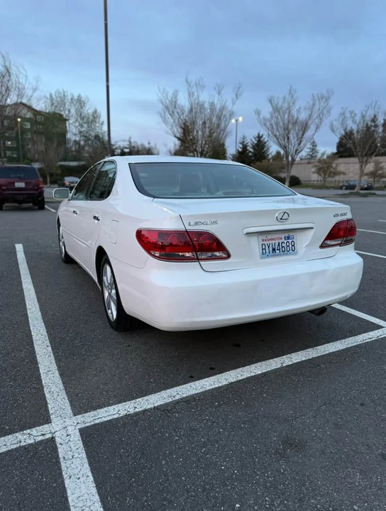 2006 Lexus ES 4th Gen - Image 3 of 10