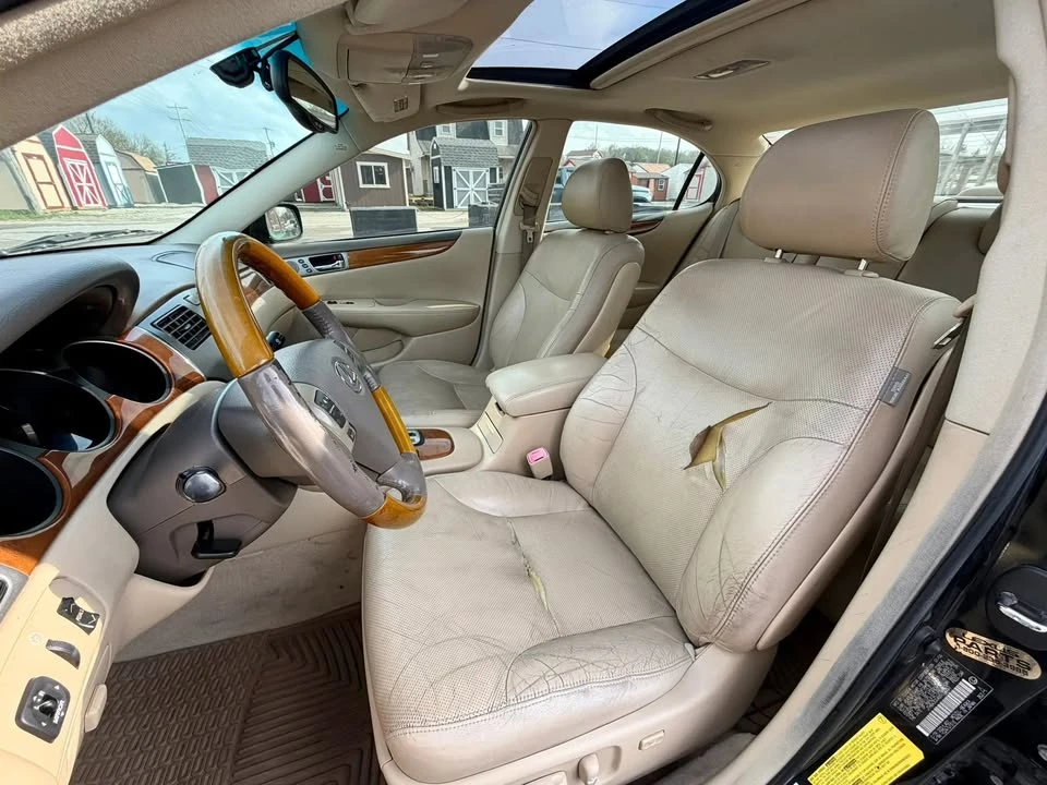 2006 Lexus ES 4th Gen - Image 9 of 15