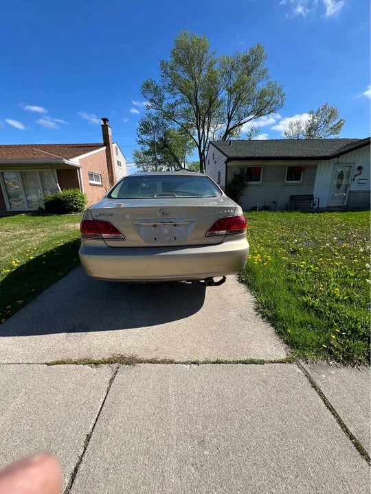 2006 Lexus ES 4th Gen - Image 13 of 18