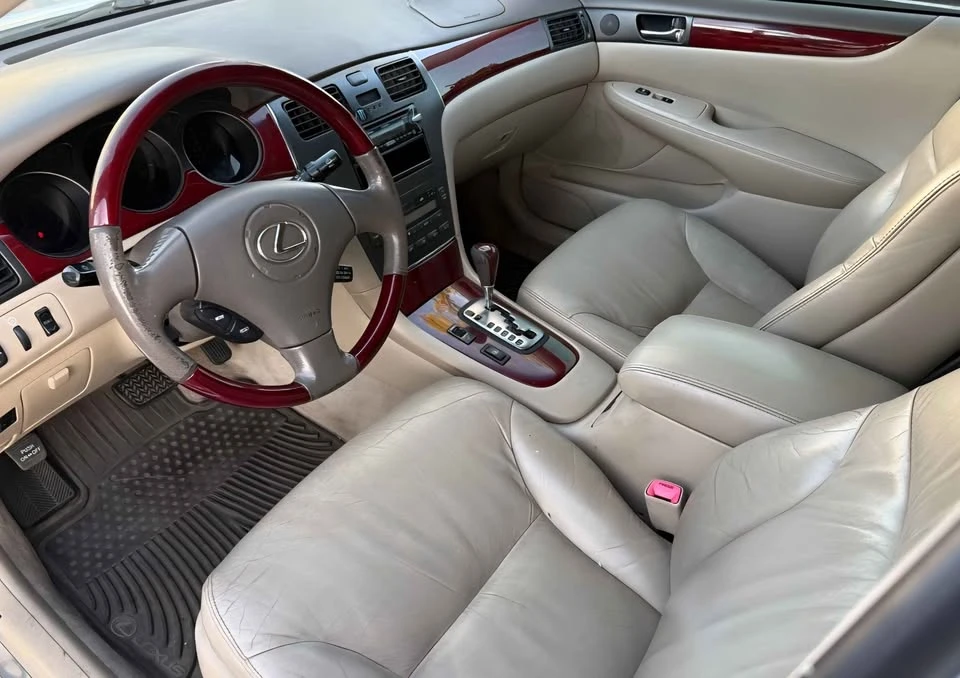 2006 Lexus ES 4th Gen - Image 8 of 15