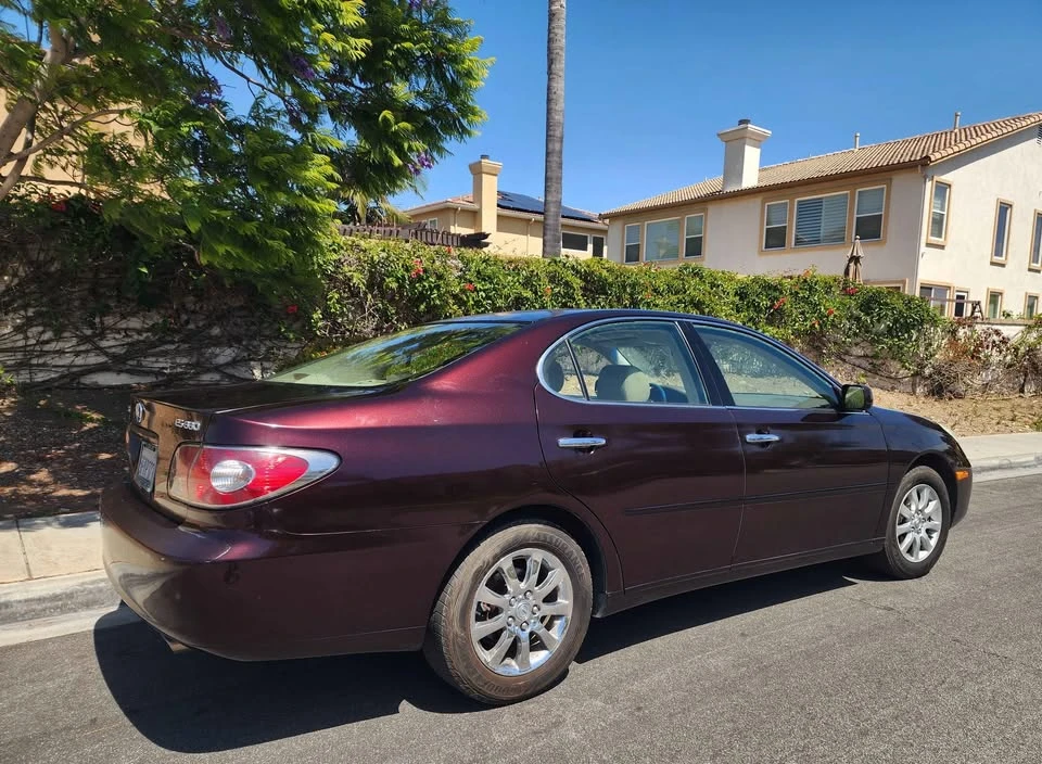 2006 Lexus ES 4th Gen - Image 3 of 15