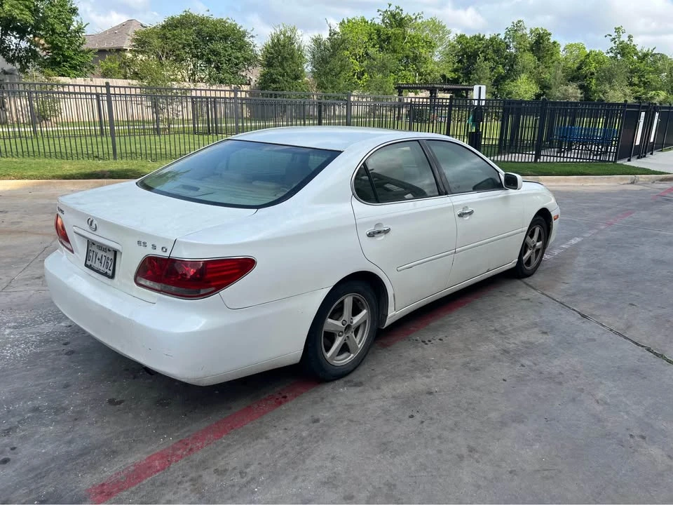 2006 Lexus ES 4th Gen - Image 3 of 12