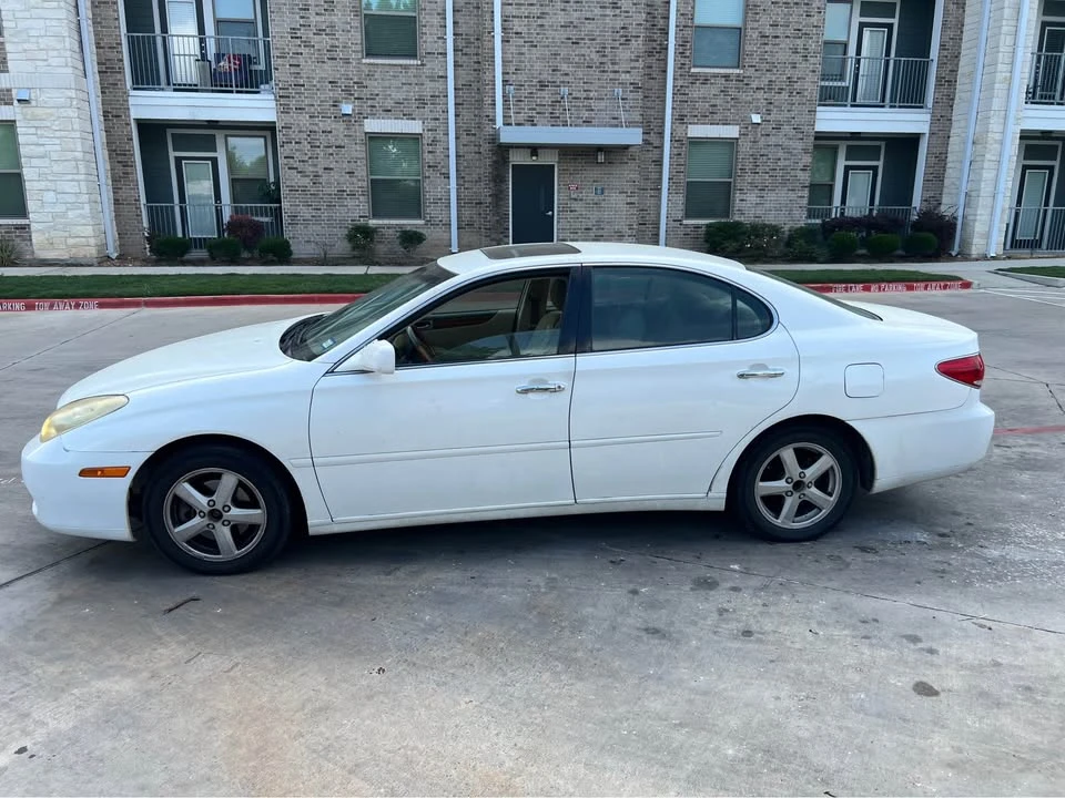 2006 Lexus ES 4th Gen - Image 5 of 12