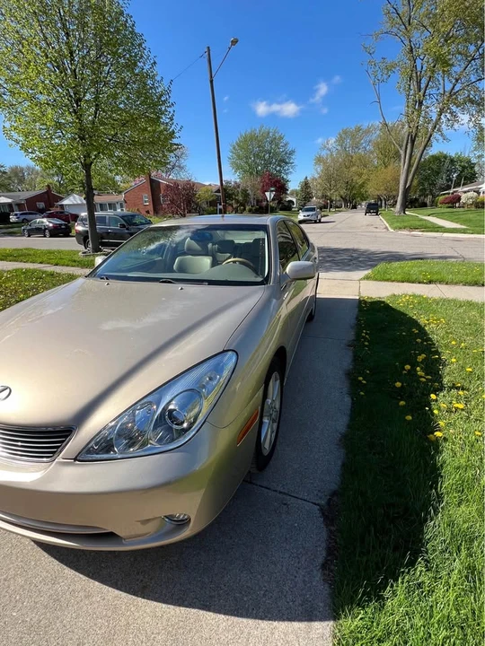 2006 Lexus ES 4th Gen - Image 2 of 18