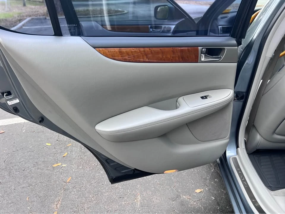 2006 Lexus ES 4th Gen - Image 12 of 14
