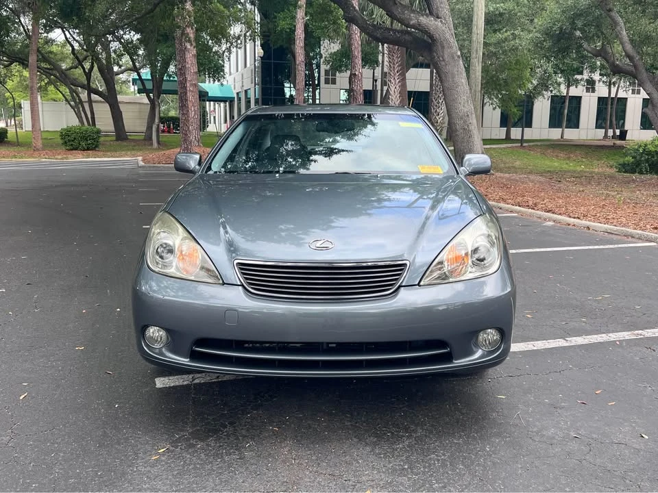 2006 Lexus ES 4th Gen - Image 2 of 14