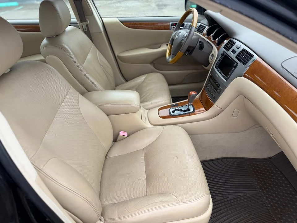 2006 Lexus ES 4th Gen - Image 14 of 16