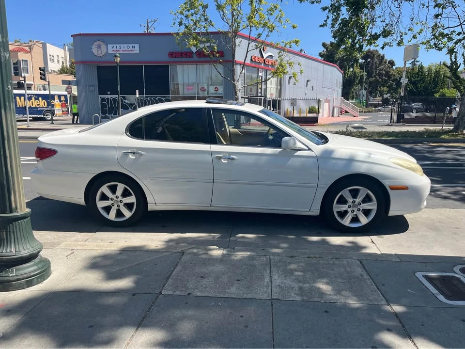 2006 Lexus ES 4th Gen - Image 2 of 8