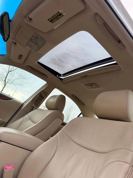 2006 Lexus ES 3rd Gen - Image 12 of 16