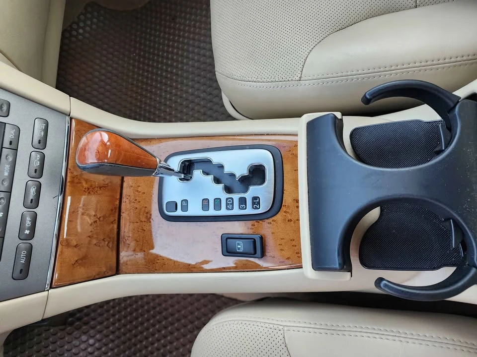 2006 Lexus ES 5th Gen - Image 3 of 12