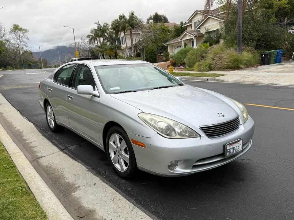2006 Lexus ES 4th Gen - Image 2 of 14