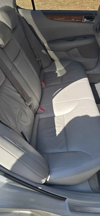2006 Lexus ES 3rd Gen - Image 11 of 15