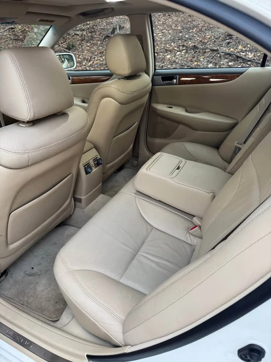 2006 Lexus ES 4th Gen - Image 8 of 11
