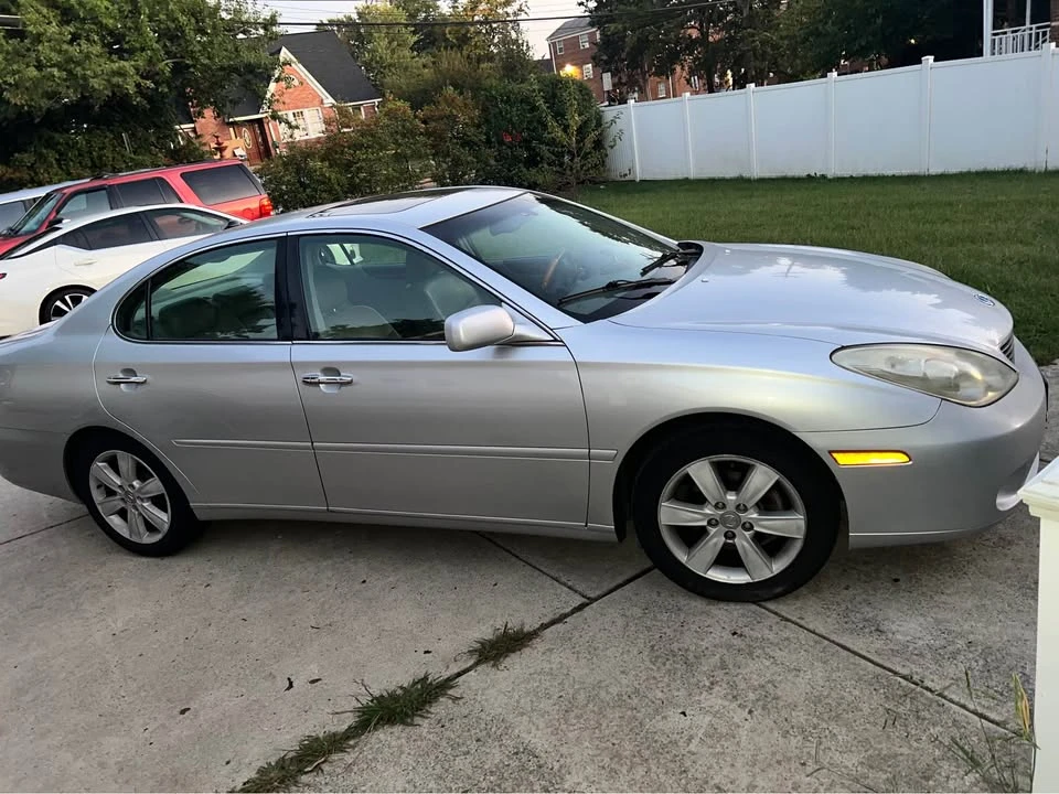 2006 Lexus ES 4th Gen - Image 2 of 9