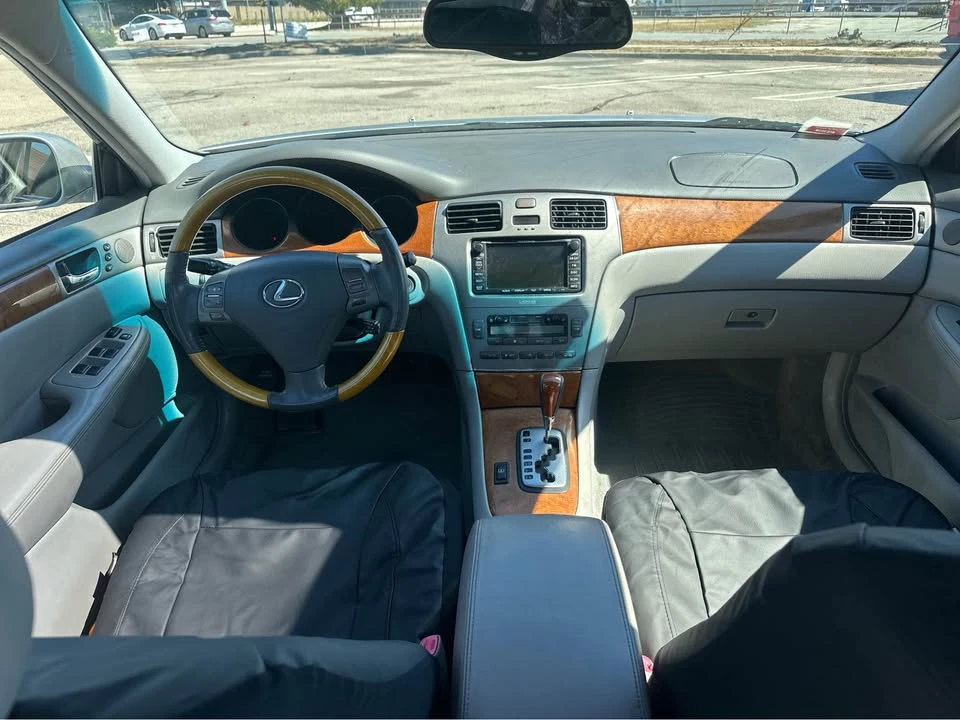 2006 Lexus ES 4th Gen - Image 7 of 9