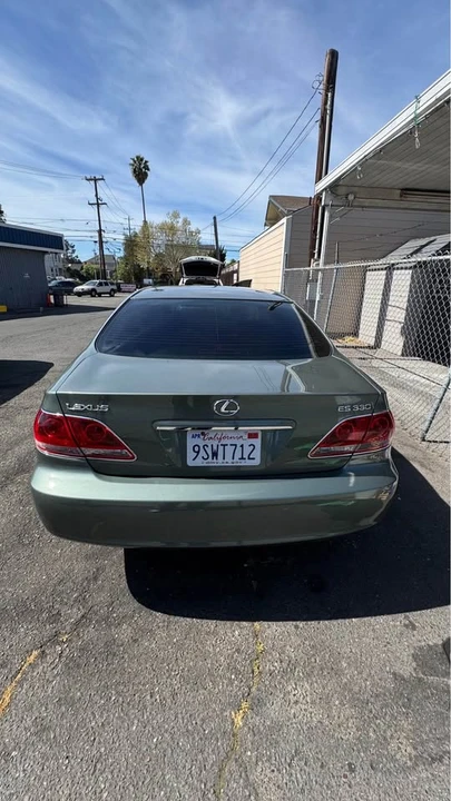 2006 Lexus ES 4th Gen - Image 5 of 17
