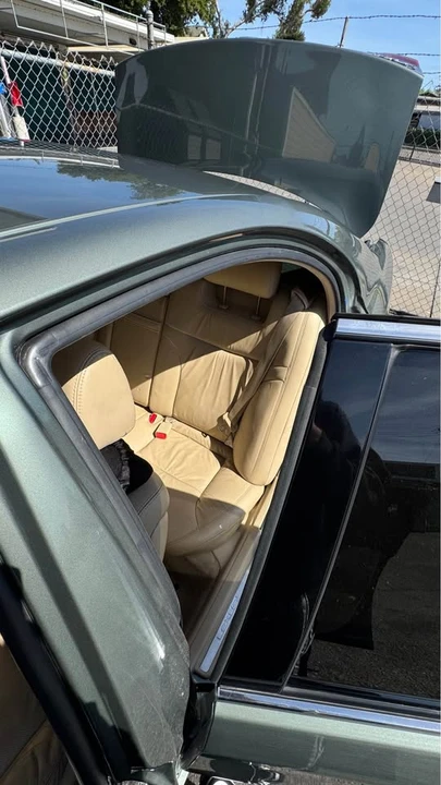 2006 Lexus ES 4th Gen - Image 12 of 17