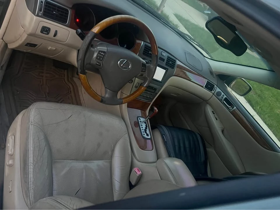 2006 Lexus ES 4th Gen - Image 8 of 19
