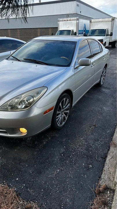 2006 Lexus ES 4th Gen - Image 2 of 7