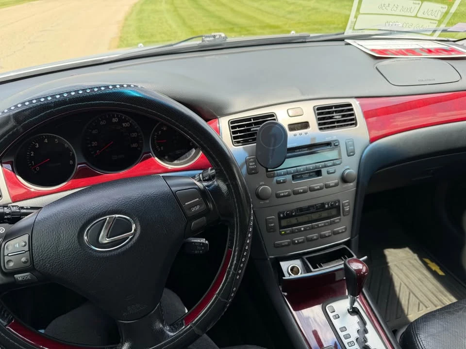 2006 Lexus ES 4th Gen - Image 4 of 7
