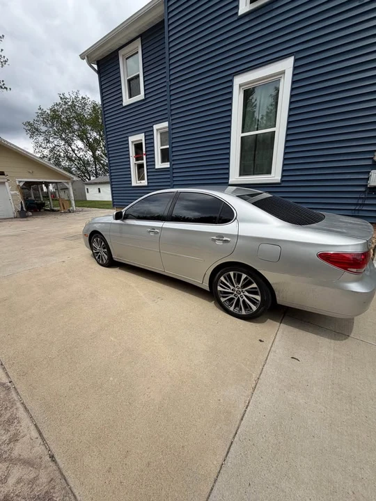 2006 Lexus ES 4th Gen - Image 3 of 8