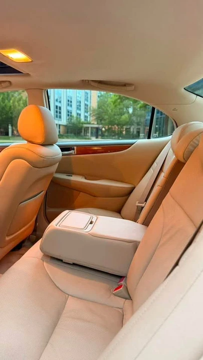 2006 Lexus ES 4th Gen - Image 14 of 19