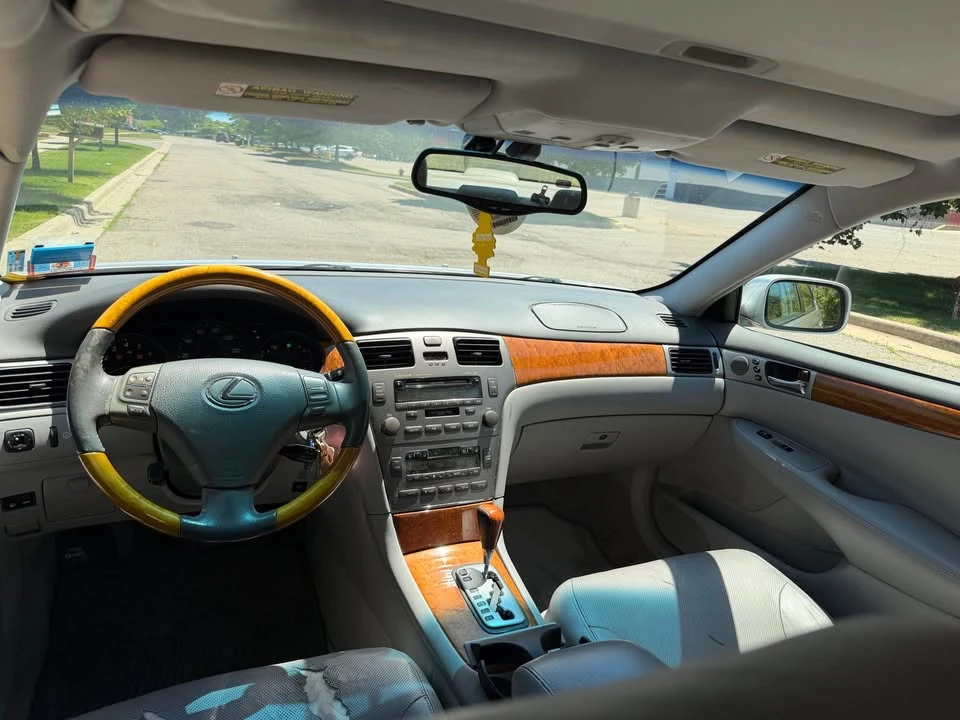2006 Lexus ES 4th Gen - Image 6 of 12