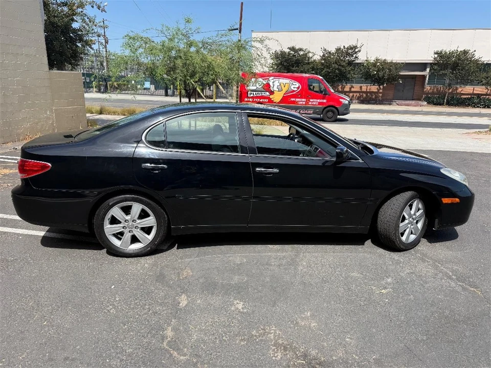 2006 Lexus ES 4th Gen - Image 12 of 27