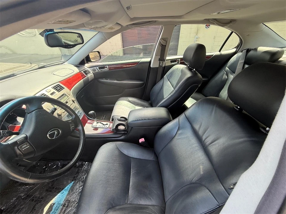 2006 Lexus ES 4th Gen - Image 15 of 27