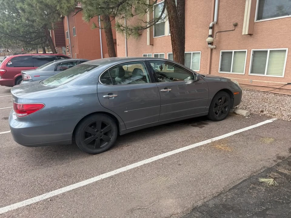 2006 Lexus ES 4th Gen - Image 4 of 4