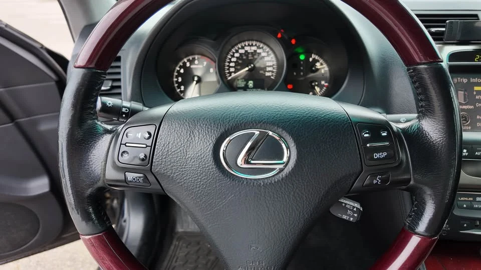 2006 Lexus GS 3rd Gen - Image 10 of 16