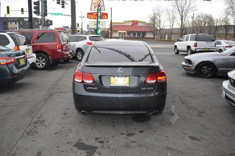 2006 Lexus GS 3rd Gen - Image 6 of 10