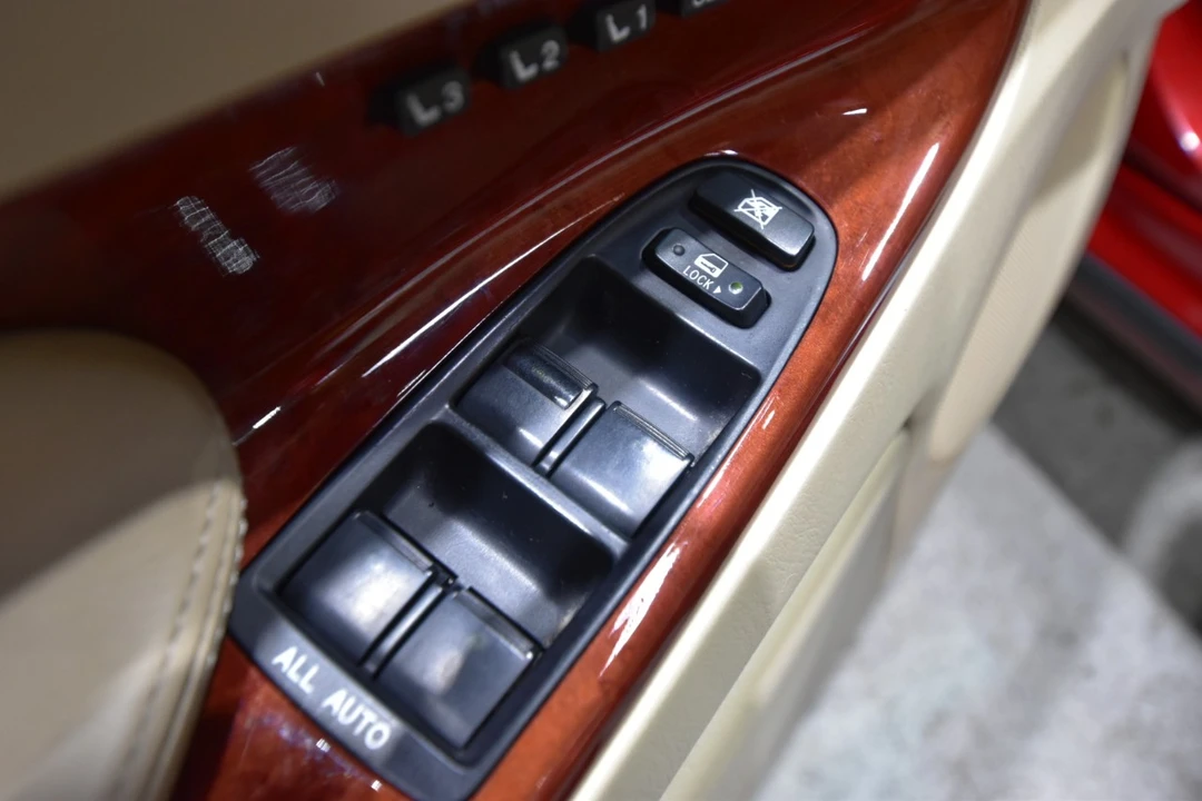 2006 Lexus GS 3rd Gen - Image 12 of 21