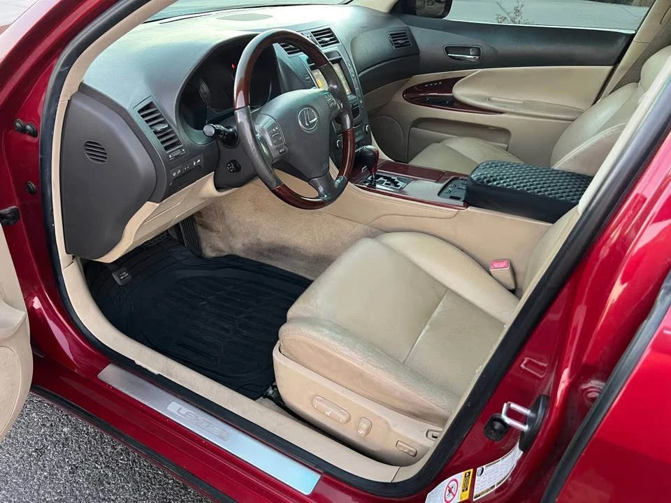 2006 Lexus GS 3rd Gen - Image 10 of 17