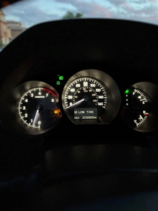 2006 Lexus GS 3rd Gen - Image 14 of 19