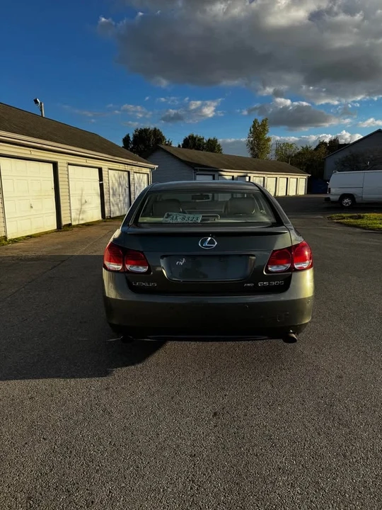 2006 Lexus GS 3rd Gen - Image 4 of 15