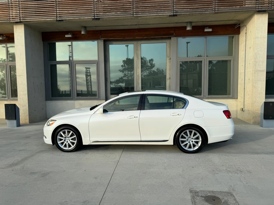 2006 Lexus GS 3rd Gen - Image 10 of 31