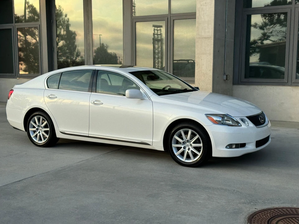 2006 Lexus GS 3rd Gen - Image 28 of 31