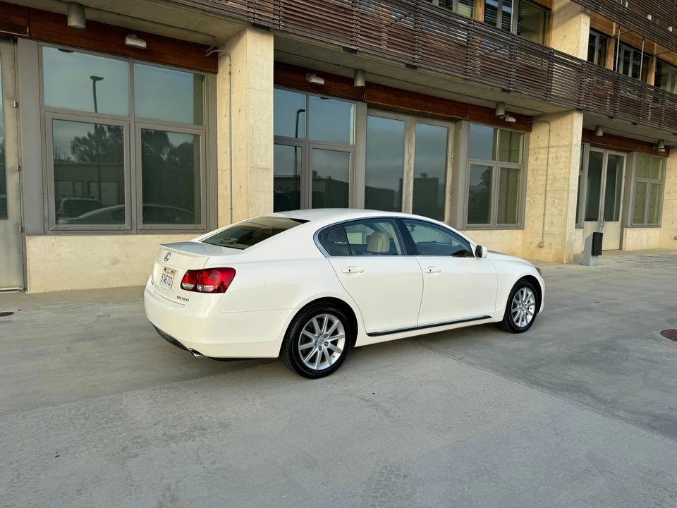 2006 Lexus GS 3rd Gen - Image 26 of 31