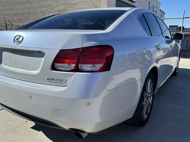 2006 Lexus GS 3rd Gen - Image 12 of 21