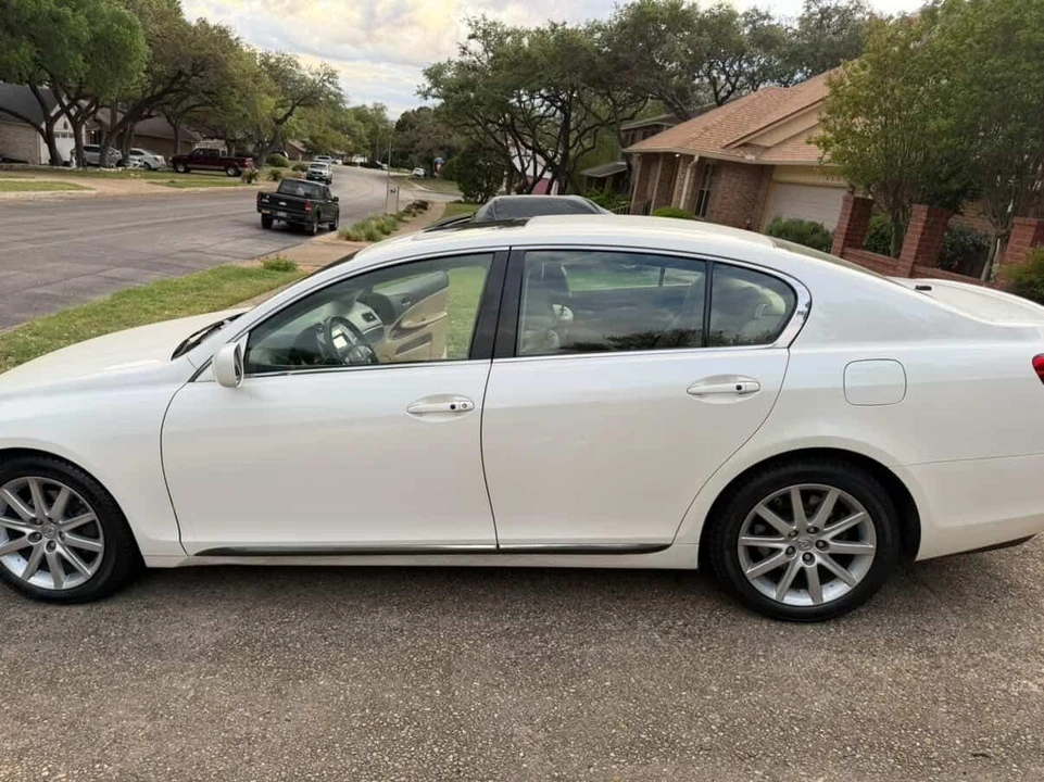 2006 Lexus GS 3rd Gen - Image 2 of 19