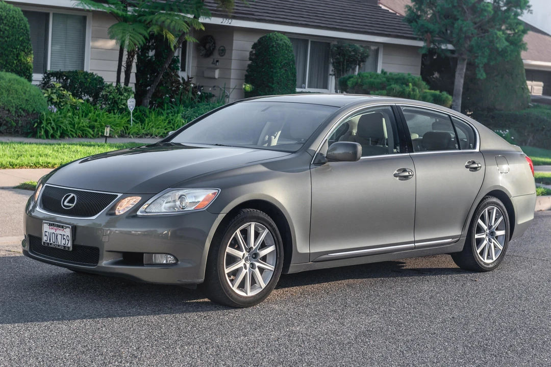 2006 Lexus GS 3rd Gen - Image 3 of 31