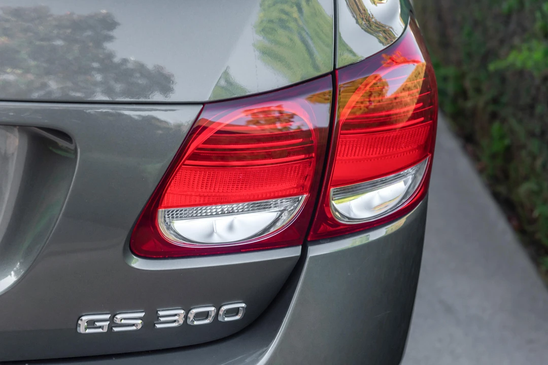 2006 Lexus GS 3rd Gen - Image 27 of 31