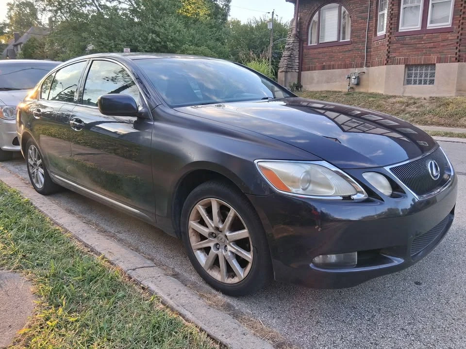 2006 Lexus GS 3rd Gen - Image 11 of 19